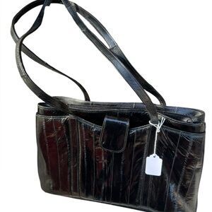 Elegant eel skin Black Leather Handbag